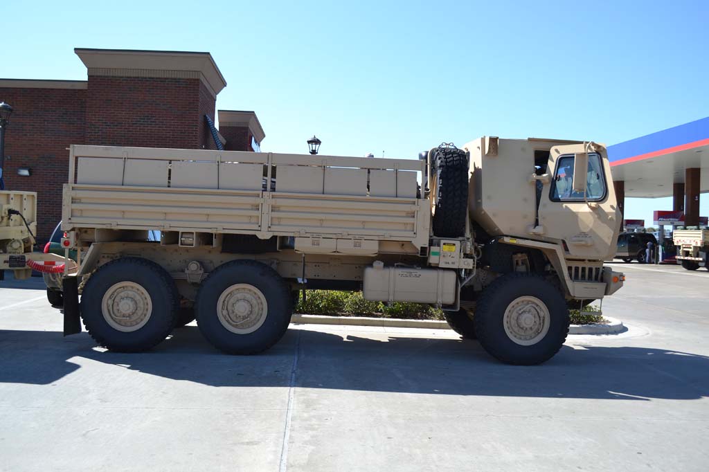 Oshkosh Defence FMTV (Family Of Medium Tactical Vehicles) - AFV ...